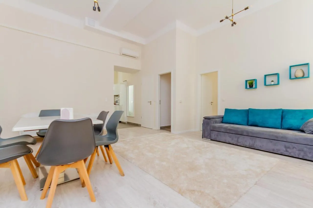Dohany Str Downtown Apartment Budapest